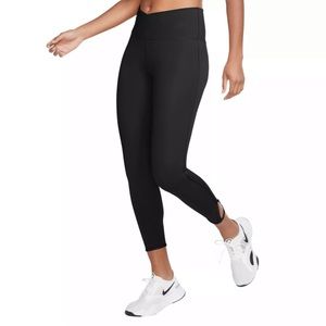 Nike Women's Yoga 7/8 Tights
